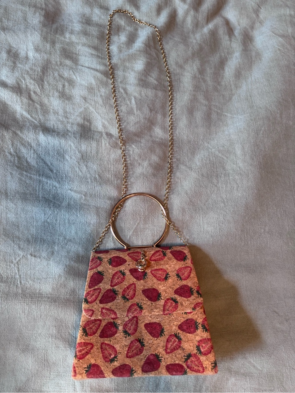 Strawberry Print Pink Mini cork Chain Handbag